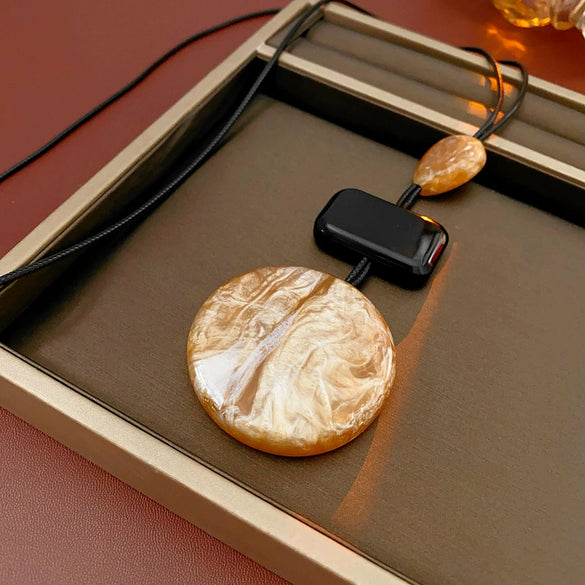 Wholesale Geometric Plastic Resin Leather Cord Necklace With Electroplating