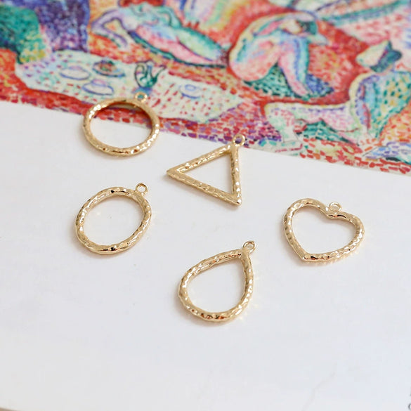 Wholesale Geometric Pleated Oval Water Drops Love Style Copper Clad Gold Electroplated Handmade Earrings
