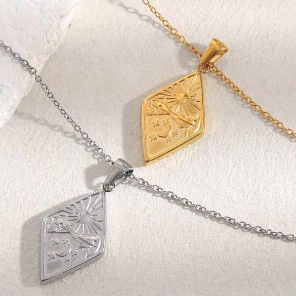 Wholesale Geometric Retro Stylish Stainless Steel 18K Gold Plated Rhombus Sun And Moon Pendant Necklace For Women
