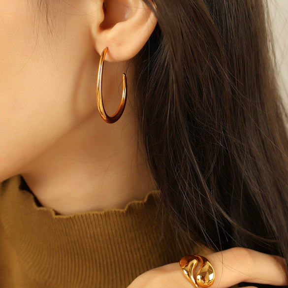 Wholesale Geometric Retro 316L Stainless Steel Gold Plated U Shape Earrings For Women