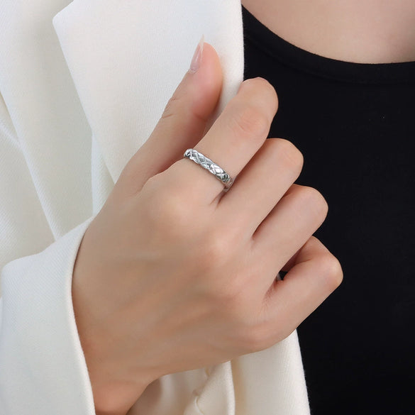 Wholesale Geometric Simple 18K Gold Electroplated Titanium Steel Rhomboid Ring For Women