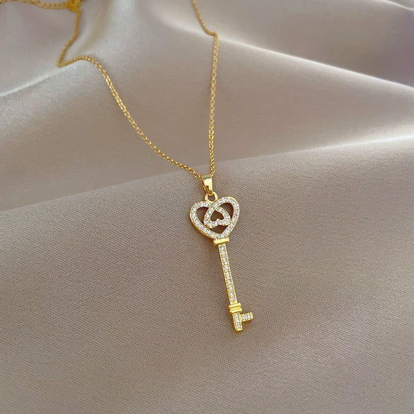 Wholesale Geometric Stainless Steel And Copper Diamond Necklace For Unisex