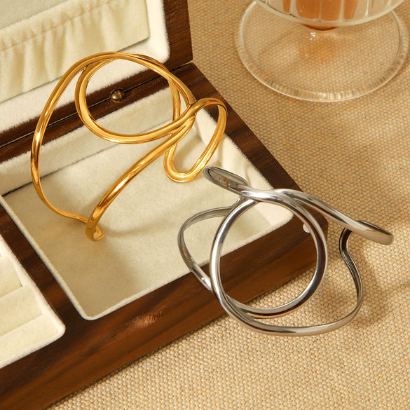 Wholesale Geometric Stainless Steel Electroplated Bracelet For Women Highend Jewelry
