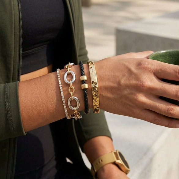 Wholesale Geometric Stainless Steel Electroplated Bracelets For Women