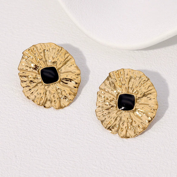 Wholesale Geometric Stainless Steel Electroplated Stud Earrings For Women With Retro Design