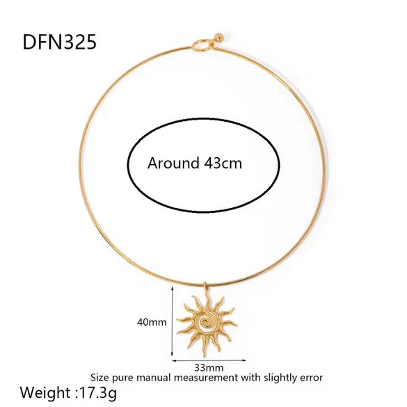 Wholesale Geometric Stainless Steel 18K Gold Electroplated Jewelry Set For Women Pendant Necklace Choker Earrings