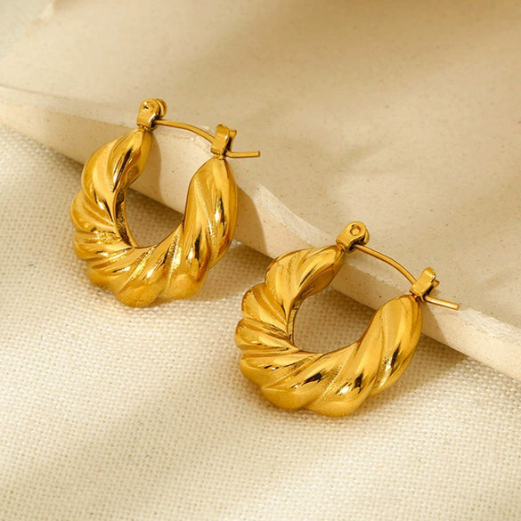 Wholesale Geometric Stainless Steel 18K Gold Plated Earrings For Women