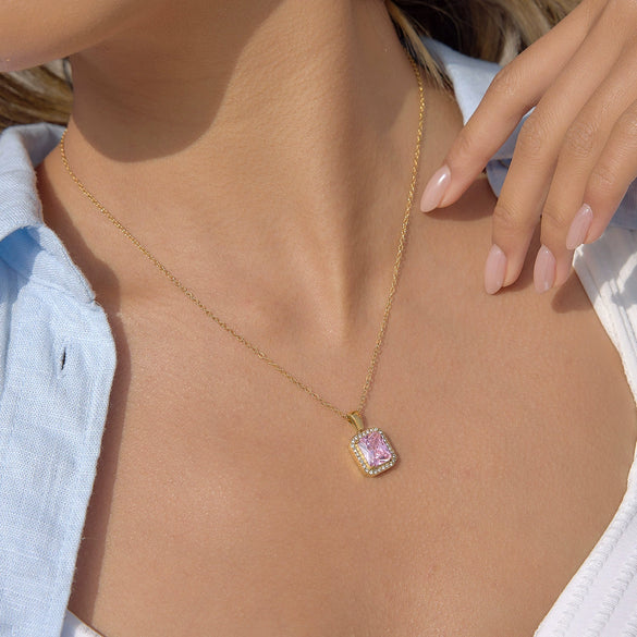 Wholesale Geometric Stainless Steel Vacuum Real Gold Plated Pendant Necklace For Women
