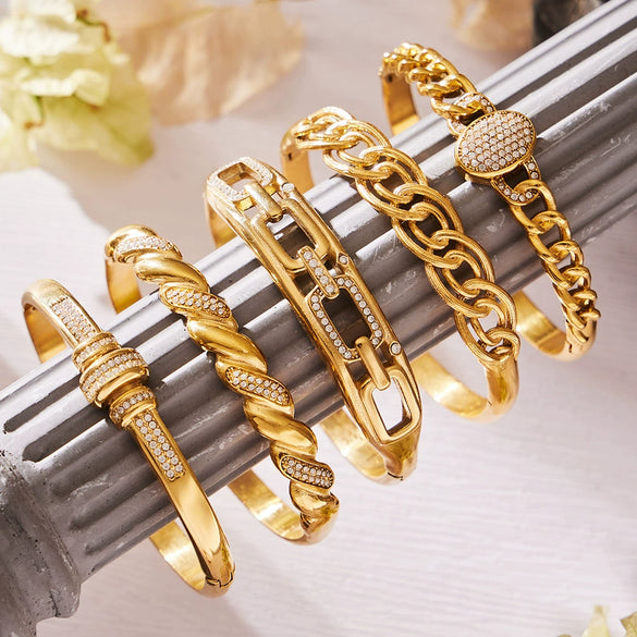 Wholesale Geometric Stainless Steel Zircon Inlay 18K Gold Plated Clasp Bracelet