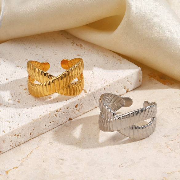 Wholesale Geometric Style Electroplated Stainless Steel Cross Open Ring For Women