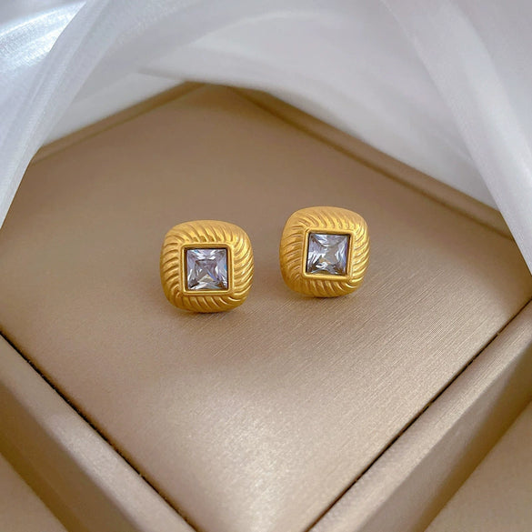 Wholesale Geometric Titanium Steel Electroplated Minimalistic Earrings For Men And Women