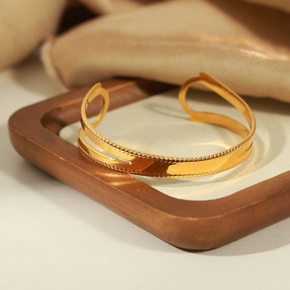 Wholesale Geometric 316L Stainless Steel Gold Plated Niche Style Opening Bracelet Jewelry