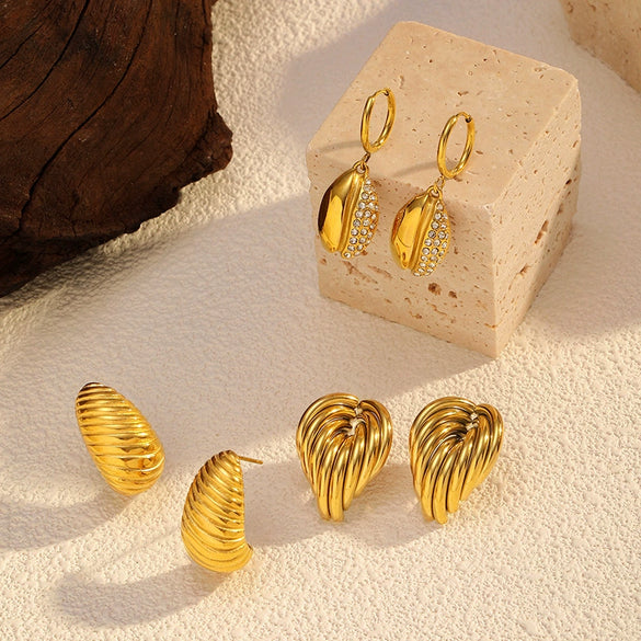 Wholesale Geometric Ushaped Electroplated Titanium Steel Stud Earrings For Women