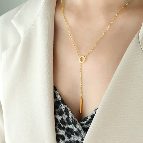 Wholesale Girls' Titanium Steel Niche Necklace With Ot Buckle Tassel Pull Clavicle Chain And Geometric Design Electroplated