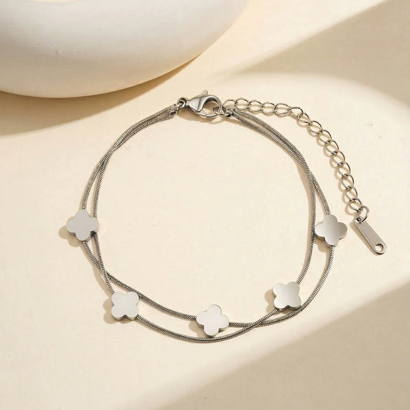 Wholesale Glowing Electroplated Stainless Steel Geometric Four Leaf Clover Double Layered Bracelet For Women