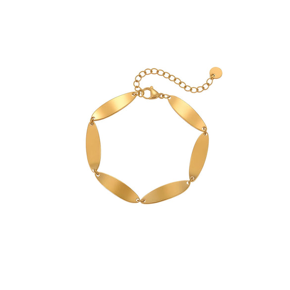Wholesale Gold Electroplated Stainless Steel Geometric Fishshaped Bracelet For Women Office Lady Style