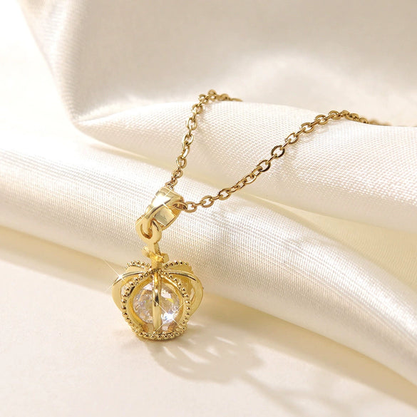 Wholesale Gold Plated Stainless Steel Crown Diamond Clavicle Necklace For Women In Ins Style