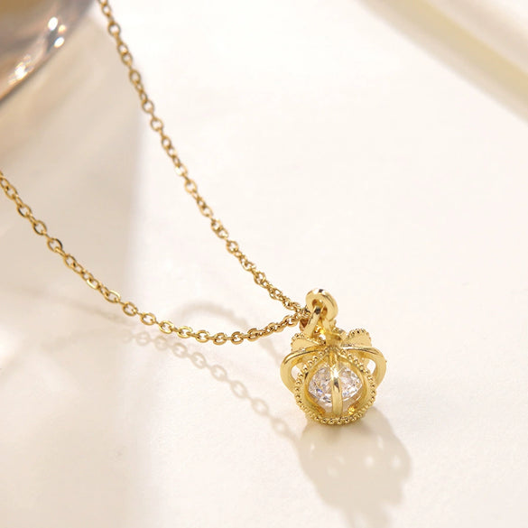Wholesale Gold Plated Stainless Steel Crown Diamond Clavicle Necklace For Women In Ins Style