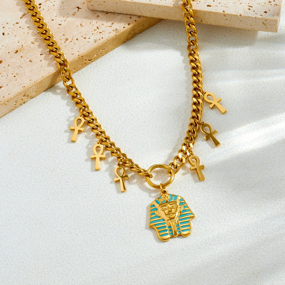 Wholesale Gold Plated Stainless Steel Medieval Style Cross Pendant Necklace For Women
