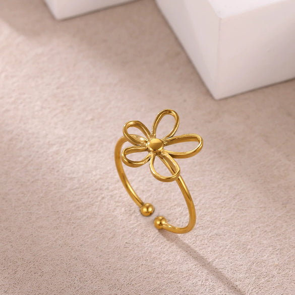 Wholesale Gold Plated Stainless Steel Mini Flower And Butterfly Ring Jewelry For Women