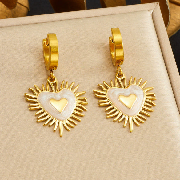 Wholesale Goldplated Stainless Steel Heartshaped French Vintage Earrings For Women