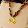 Wholesale Goldplated Stainless Steel Pendant Necklace With Leopard Print Small Floral And Heart Shape For Women