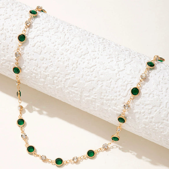 Wholesale Green Zircon Retro Diamondstudded Short Clavicle Chain Necklace For Women Alloy Ochain With Electroplating