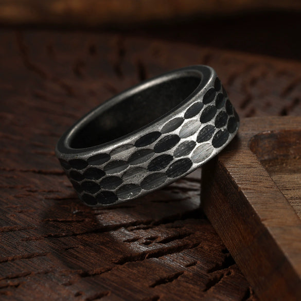 Wholesale Hammering Geometric Pattern Titanium Steel Ring For Men Retro Style With Old Processing