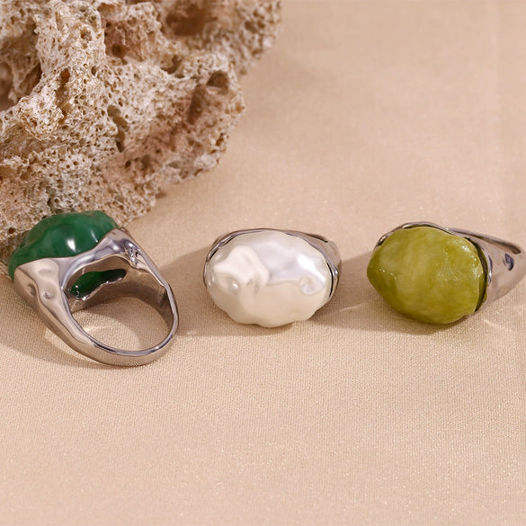 Wholesale Hand Jewelry Stainless Steel Geometric Retro Fashion Ring For Women With Electroplating
