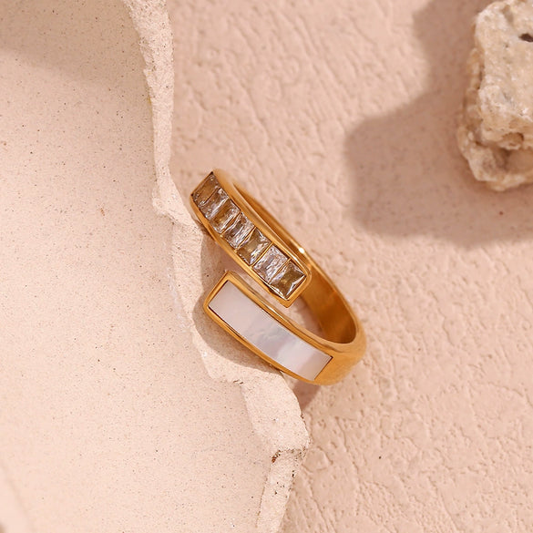 Wholesale Hand Jewelry Stainless Steel 18K Gold Plated Geometric Asymmetric Open Zircon Shell Ring For Women