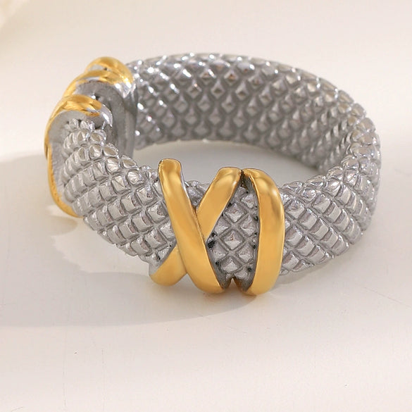 Wholesale Hand Jewelry Stainless Steel 18K Gold Plated Scale Pattern Gold Wire Wrapped Ring For Women With Geometric Style And Electroplating Process