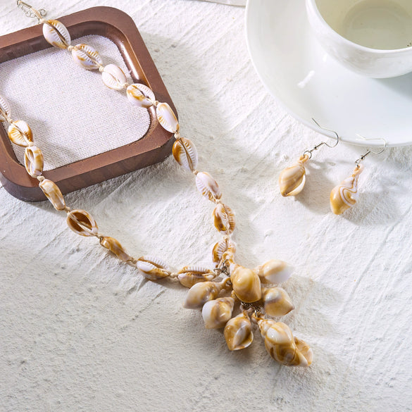 Wholesale Handmade Acrylic Animal Zodiac Pattern Necklace And Earrings Set For Women