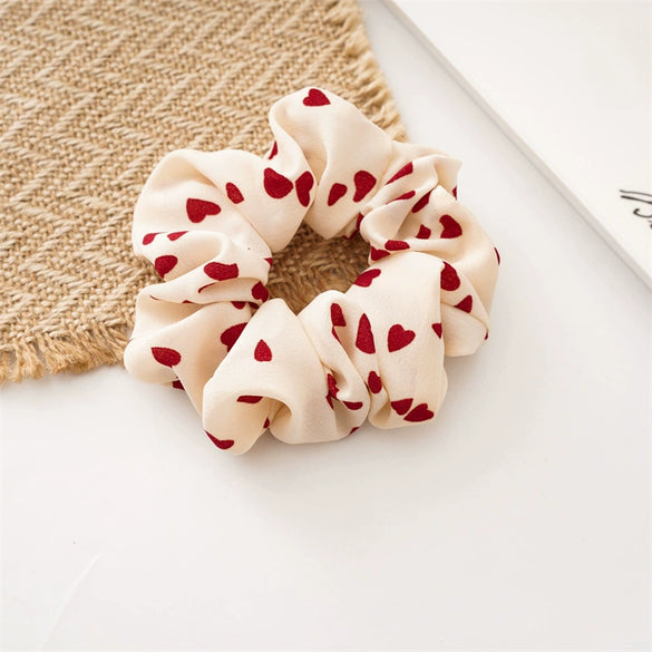 Wholesale Handmade Cloth Heart Hair Ring For Girls High Elasticity Summer New Ins Style
