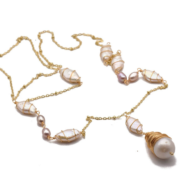 Wholesale Handmade Drop Shape Retro Pearl Long Necklace For Women With Metal And Water Wave Chain