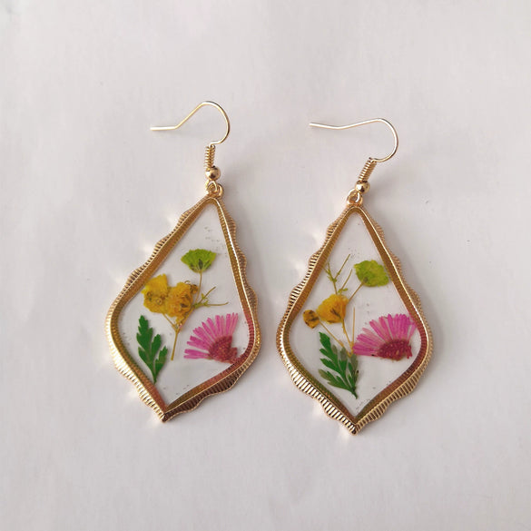 Wholesale Handmade Electroplated Alloy Dried Flower Earrings For Women