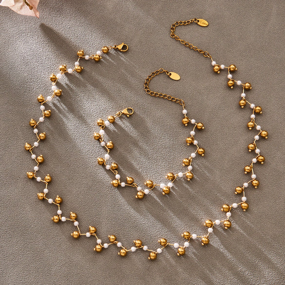 Wholesale Handmade Electroplated Stainless Steel Light Luxury Necklace And Bracelet Set For Women