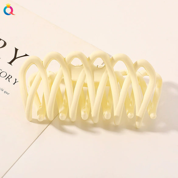 Wholesale Handmade Geometric Fence Cut Out Spray Paint Women's Gripper Large Shark Clip