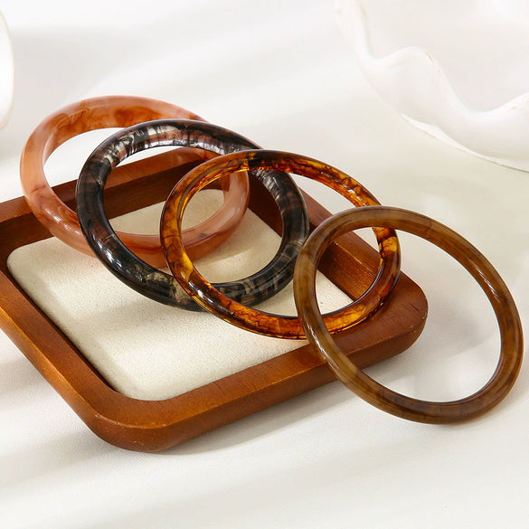 Wholesale Handmade Geometric Retro Amber Black And White Gradient Resin Bracelet And Ring Jewelry For Women