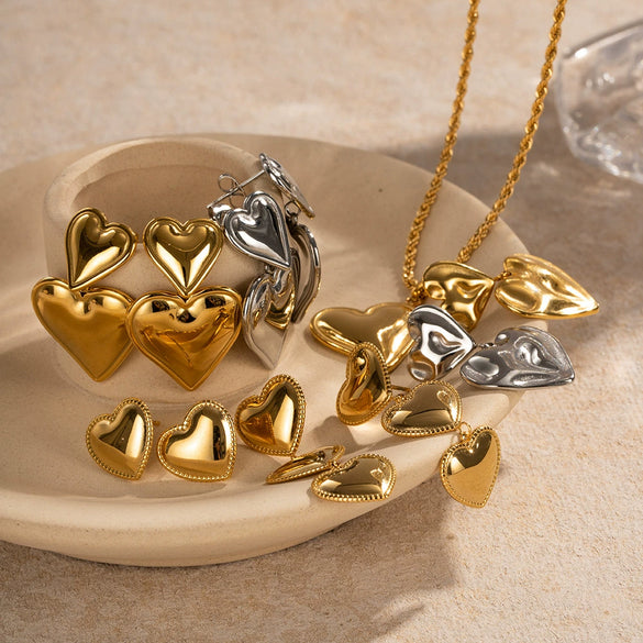 Wholesale Handmade Heart Stainless Steel 18K Electroplated Geometric Women's Earrings