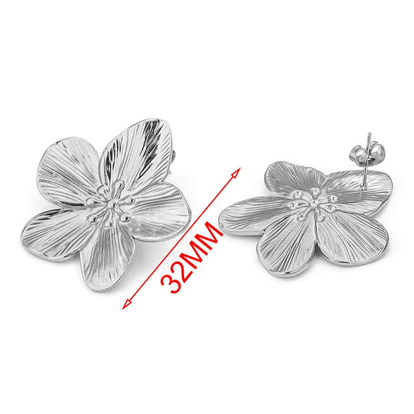 Wholesale Handmade Stainless Steel Hollow Flower Pattern Hanging Earrings Accessories With Electroplating