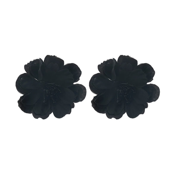 Wholesale Handmade Zinc Alloy Flower Earrings Light Luxury Style Hand Knitted
