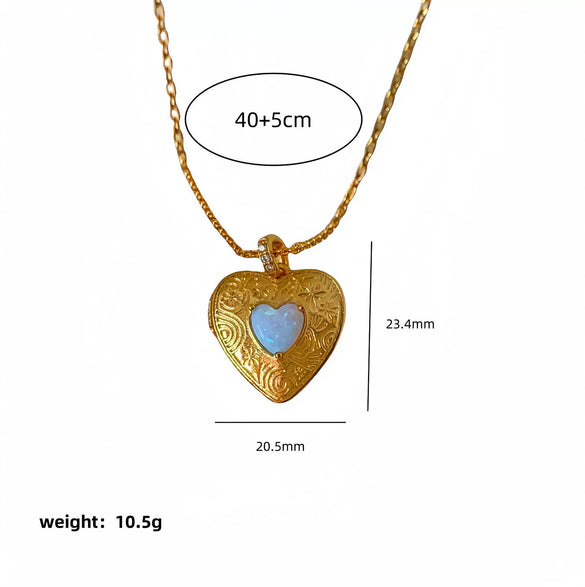 Wholesale Heart Photo Box Pendant Necklace With Opening And Closing Peach Heart Pendant Clavicle Chain Copper Plated Titanium Steel Material Electroplating Treatment