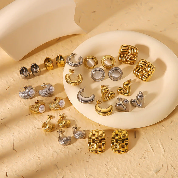 Wholesale Heart Shaped And Geometric C Shaped Fashionable Earrings For Women Stainless Steel With 18K Vacuum Plated In Furnace