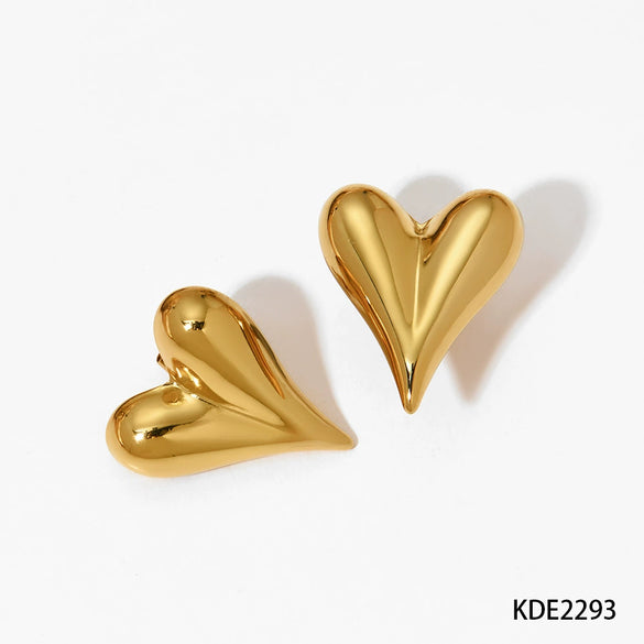 Wholesale Heart Shaped Hollow Stainless Steel Earrings With Electroplating Treatment Fashionable And Exquisite For Women