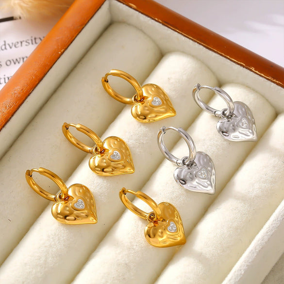 Wholesale Heart Shaped Titanium Steel Earrings With Diamond Hammer 18K Gold Plated Vintage Style Geometric Design