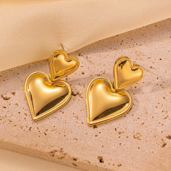 Wholesale Heartshaped Electroplated Titanium Steel Twist Chain Pendant Necklace For Women