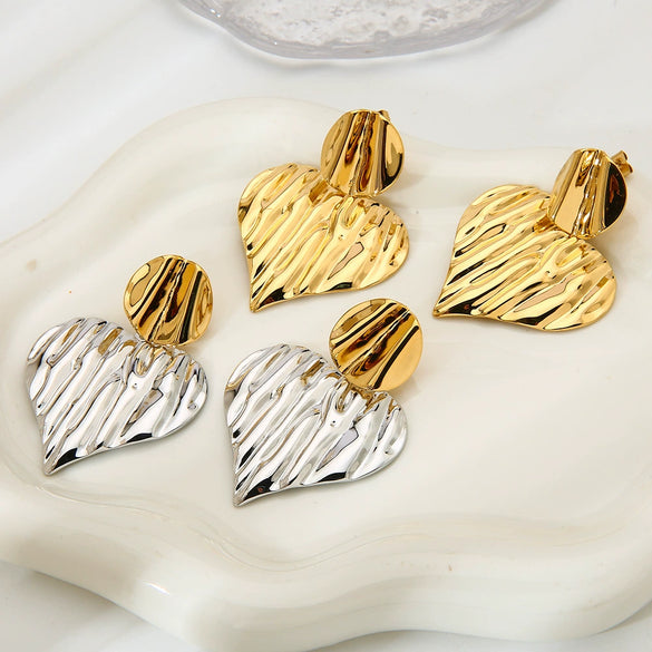 Wholesale Heartshaped Geometric Striped Pleated Colorblocking 18K Gold Plated Stainless Steel Earrings For Women