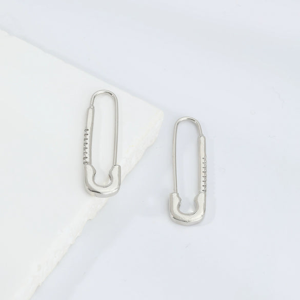 Wholesale Heartshaped Paper Clip Inlaid Zirconium Earrings For Women Copper Electroplated