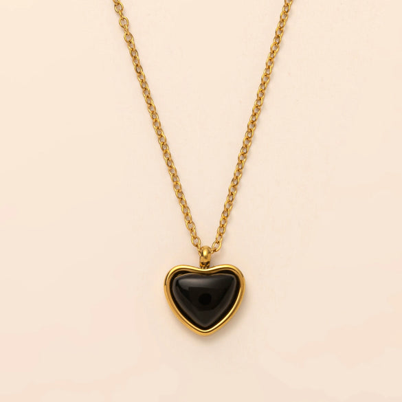 Wholesale Heartshaped Red Agate Pendant Necklace And Earrings In Titanium Steel Electroplated 18K Gold