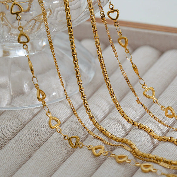 Wholesale Heartshaped Titanium Steel And Stainless Steel Stacking Necklace For Women With Electroplating
